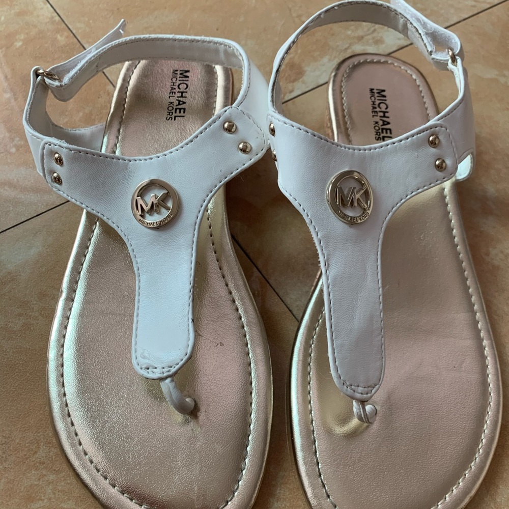 Girls size 4 Michael Kors flat wedges
